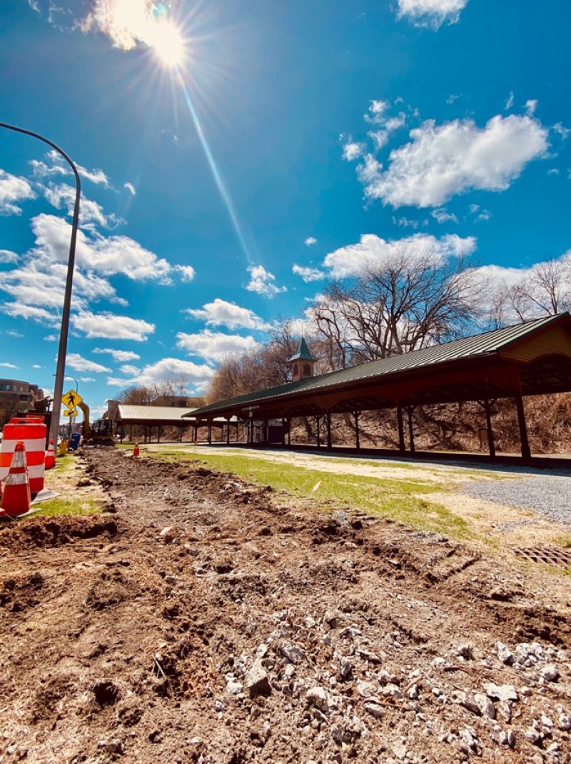 City at work on High Rock Avenue April 20, 2022 for the downtown portion of the Saratoga Greenbelt Trail. Photo by Thomas Dimopoulos. 