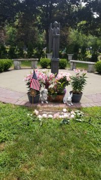 Marylou Whitney Gravesite Honored