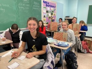Maple Ave Middle School’s Team 8C Gives Back