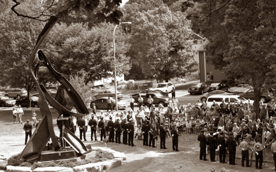 Photo of ceremony in previous years by Thomas Dimopoulos.