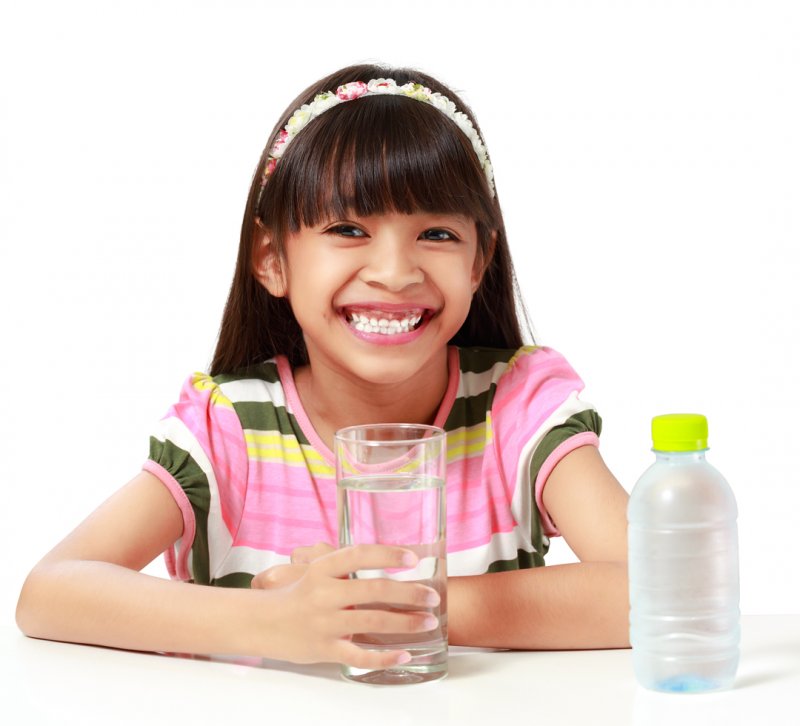 Keep Your Children Happy Healthy and Hydrated This Summer