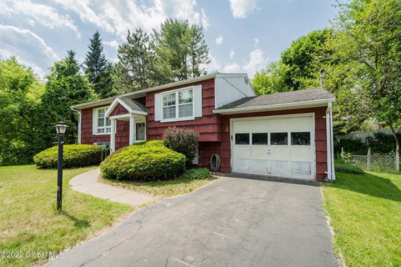 This home listed by Roohan Realty on 7 W Circular St., Saratoga Springs sold for $303,000
