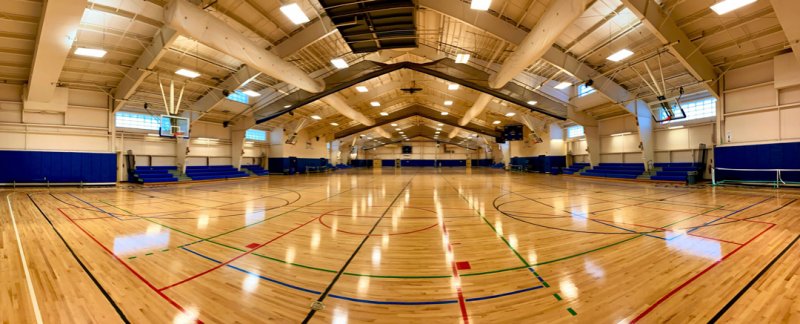 Inside the main gym area of the city’s southside recreation facility on Oct. 27, 2021. Photo by Thomas Dimopoulos. 
