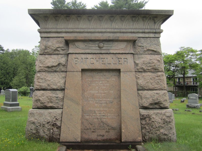 Mausoleum of George Sherman Batcheller at Greenridge Cemetery, Saratoga Springs. Photo: Peter Flass at English Wikipedia