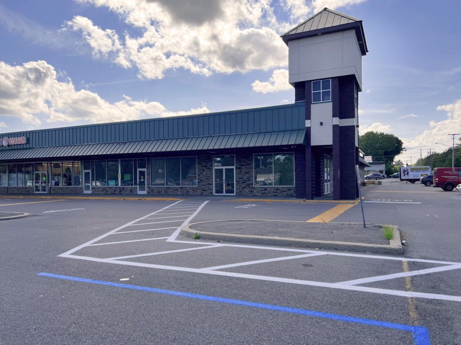 Saratoga Cannabis Co., to be owned and operated by Jody Cracco, Brittany Cracco, and Marcy Leventhal, has received a temporary special use permit from the City of Saratoga Springs Planning Board. The dispensary will be located in the West Hill Plaza (Photo by Dylan McGlynn).
