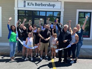 KJ’s Barbershop Opens  in Saratoga Springs