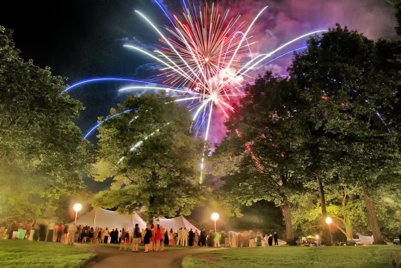 SPAC announces the return of The Philadelphia Orchestra, July 31- Aug. 17.  Photo: SPAC Gala Fireworks, L. White. 