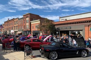 Classic Car ShowPacks Downtown B’Spa