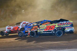Super DIRTcar Series Opens Championship Season at Albany-Saratoga Speedway