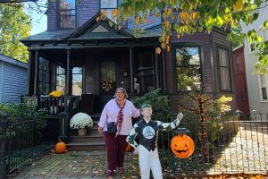 Autumn Sunday Strolls “Mail Order Houses of Saratoga” & “Wealth & Wellness: Franklin Square”